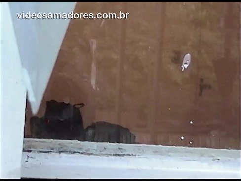❤️ Hombre cachondo mirando a su novia con otro chico, grabando un vídeo de follada sin molestar a la pareja ❤️❌ Video de sexo en es.risegame.top ❌️